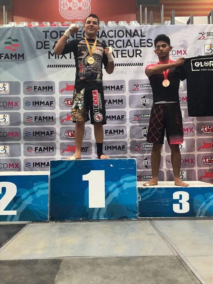 tercer-lugar-en-artes-marciales-mixtas-para-oscar-jonathan-ruiz-prado